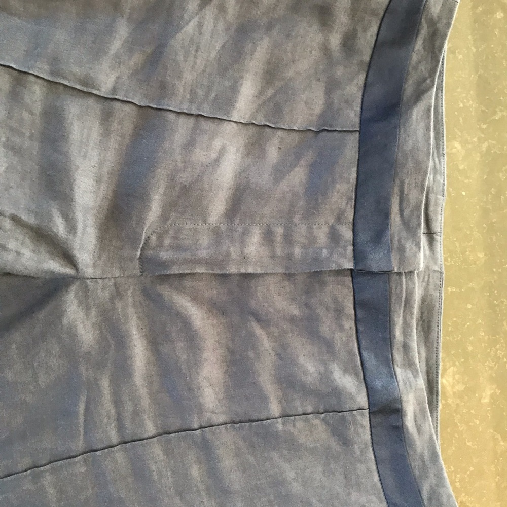 Isoude tunic top and pin tuck pants set